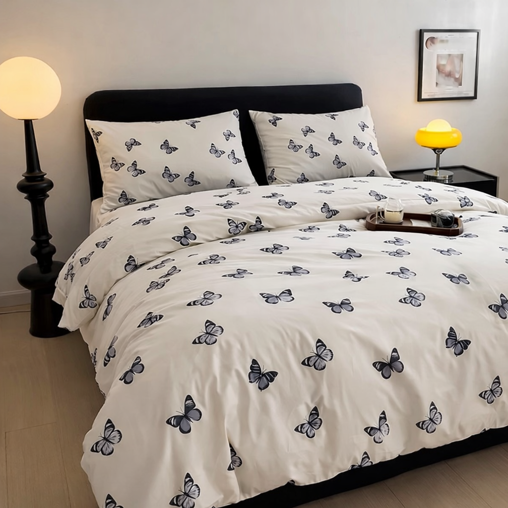 Jogo de Cama Estampa de Borboletas – Fundo Branco