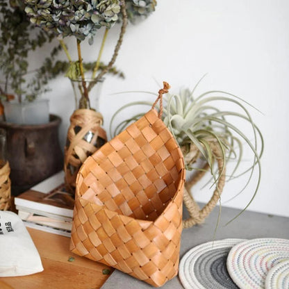Natural Wicker Wall Storage Basket