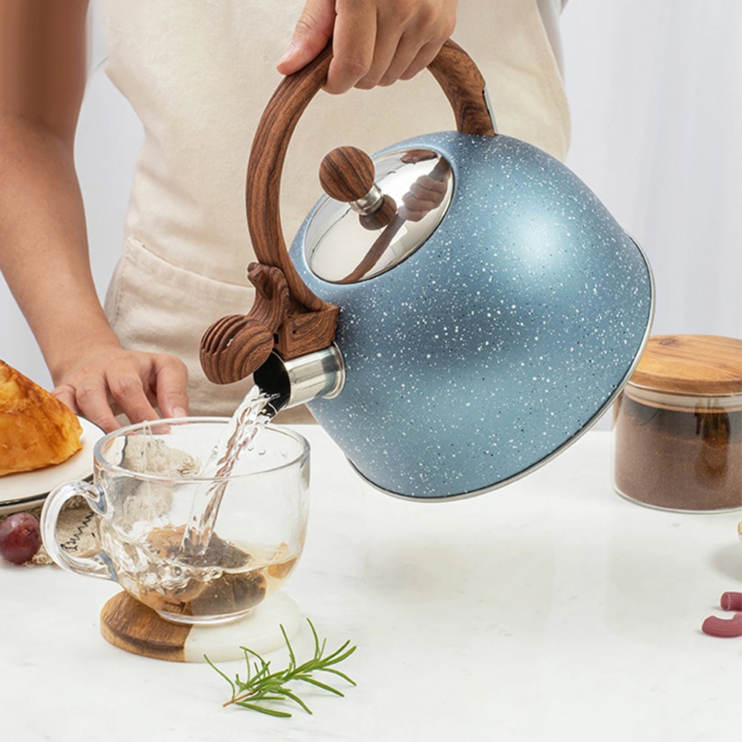 2.5L Whistling Stainless Steel Kettle