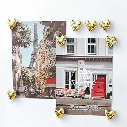 Magneti da Frigorifero a Cuore – Set Decorativo da 12 Pezzi